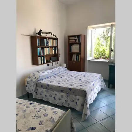 Ischia Bella איסקיה